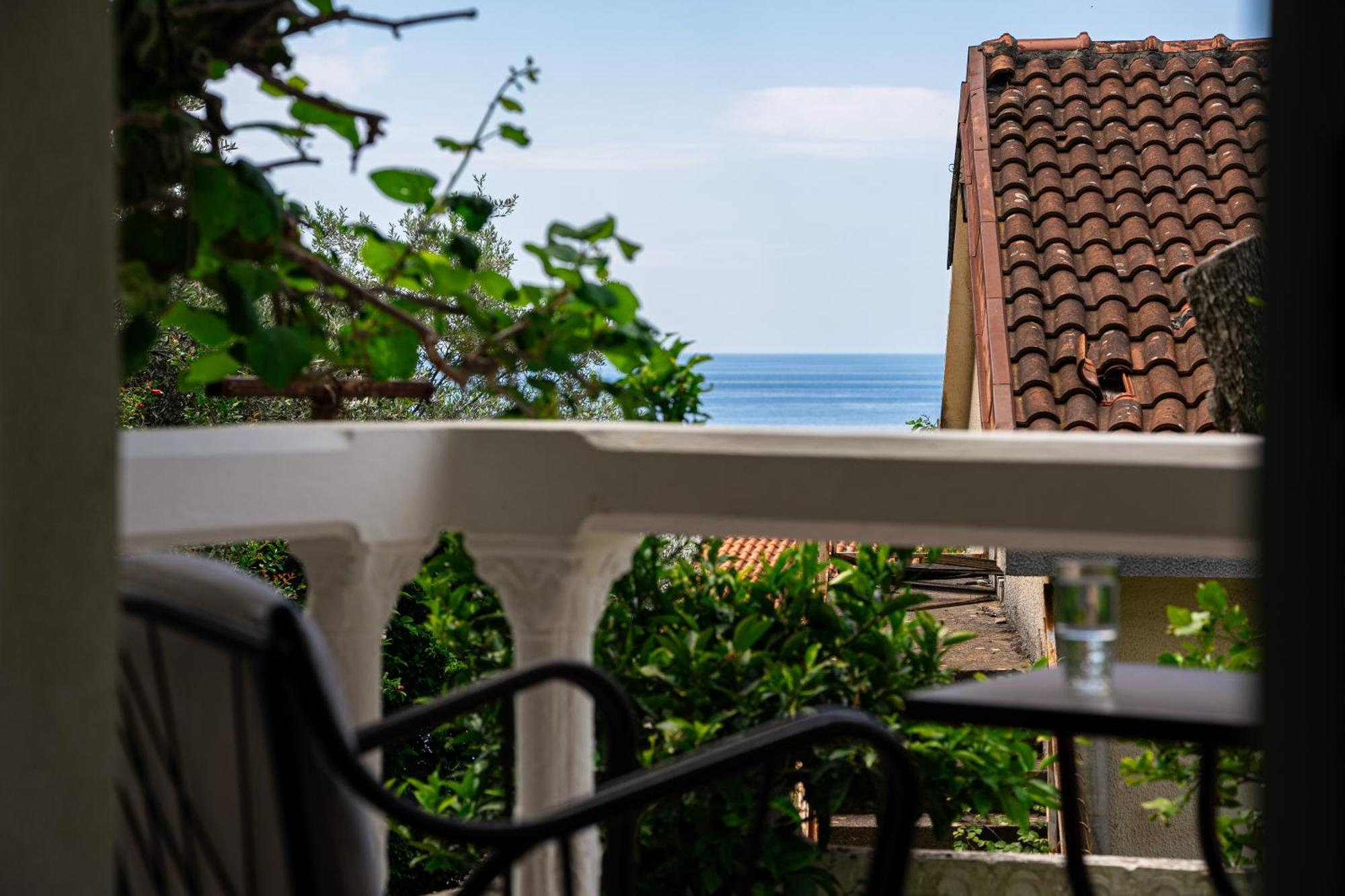 Hotel Adrovic Sveti Stefan Luaran gambar