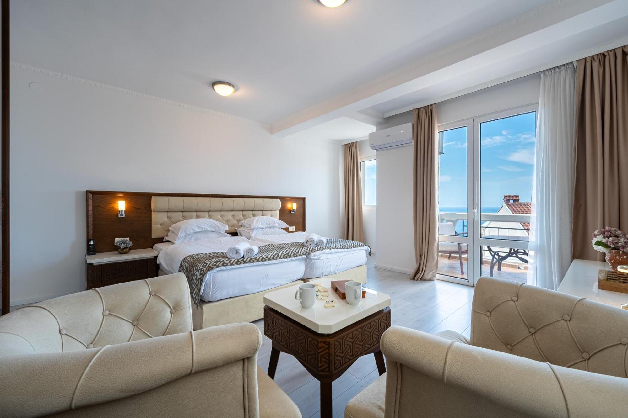 Hotel Adrovic Sveti Stefan Luaran gambar